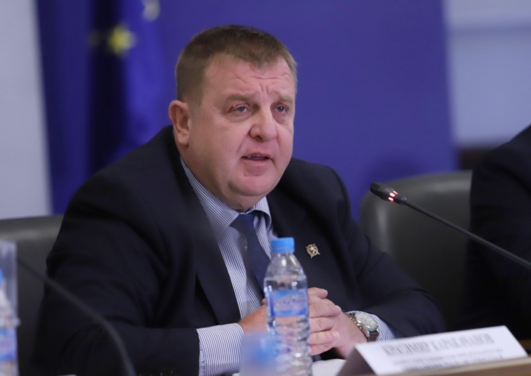 Каракачанов: Со коминтерновско удирање по маса нема да станат членка на ЕУ