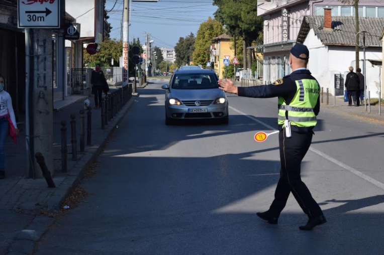 Засилени контроли во Гевгелија, казна за 121 возач