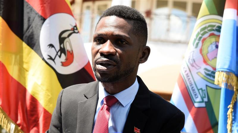 Во Уганда уапсен пејачот Вајн, кој е и претседателски кандидат