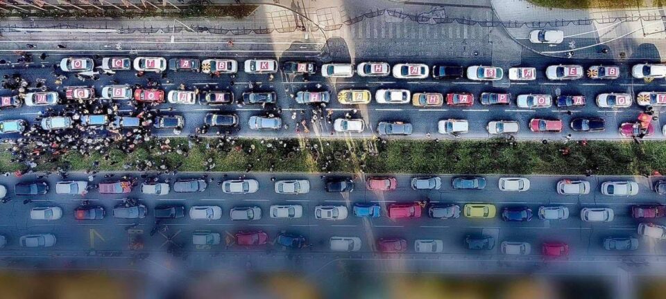 ФОТО: Порака со автомобили – оставка на Заев, слобода на народот