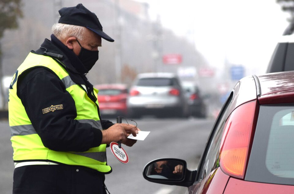 Засилени контроли во Тетово и Гостивар: 36 нерегистрирани возила, 34 возеле без возачка дозвола