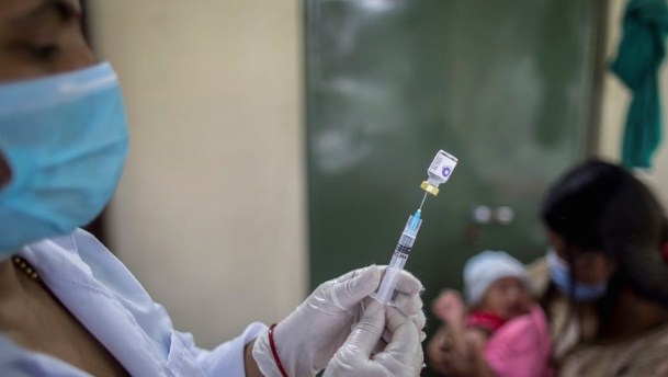 Кинеската вакцина против Ковид-19 ќе се тестира во Русија