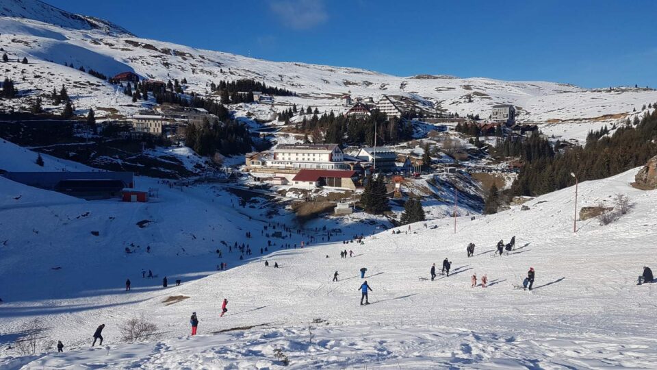 Ски центарот Попова Шапка со важно известување до скијачите