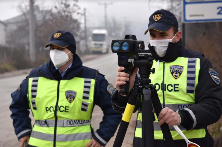 Казнети 106 возачи поради брзо возење на автопатот Куманово – Скопје – Велес