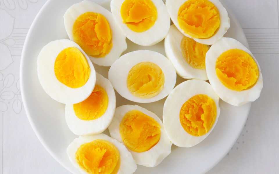 Диета со варени јајца: Две недели може да донесат видливи промени на вашата фигура
