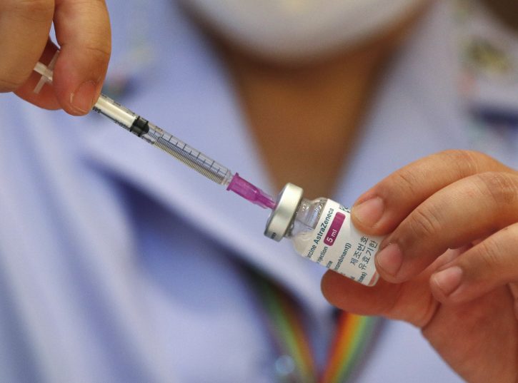Во Јужна Кореја продолжува вакцинацијата со Астра Зенека