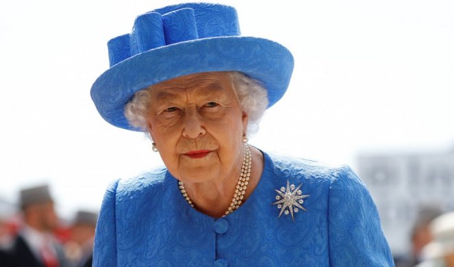 Кралицата се враќа на своите должности: Денеска се сретна со канадскиот премиер