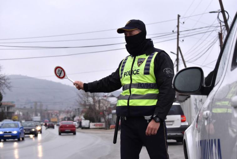 МВР: 122 казни во Скопје, 51 за брзо возење