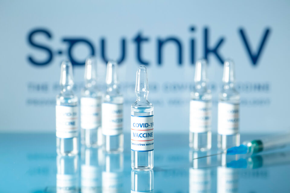 Брнабиќ: Србија донираше уште 13.000 вакцини „Спутник V“ на Македонија