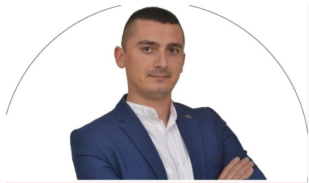 Мицкоски ги повикува Македонците од Албанија да гласаат за македонскиот кандидат за пратеник Панди Јани
