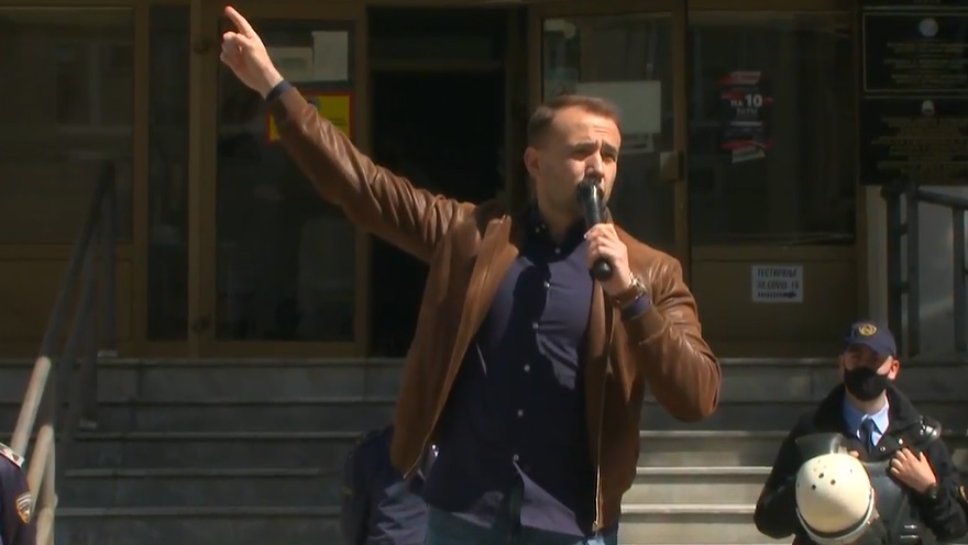 Стојаноски: Приоритет на власта е да го снима протестот, додека имаме 4.150 починати лица, тоа е како преку ноќ да го снема Крушево