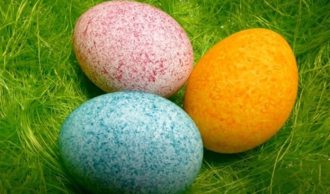 Трик за отстранување на бојата за јајца од рацете: Сè што ви треба е веќе во вашата кујна