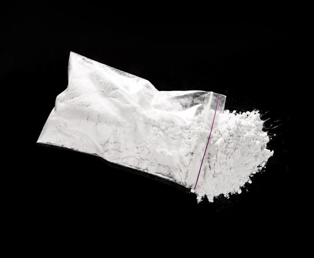 Претрес во Кичево, приведен дилер, пронајден кокаин
