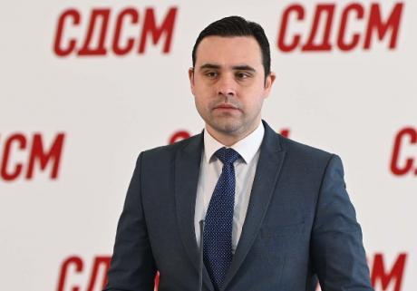 Костадинов: Партнерот на Мицкоски, Јанез Јанша пуштил нонпејпер за поделба на Северна Македонија