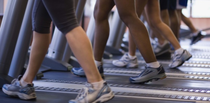 Дали кардио вежбите се подобри пред или после тренингот за сила и кревањето тегови?