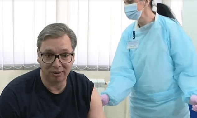 Вучиќ се вакцинираше против Ковид-19, еве и со која вакцина