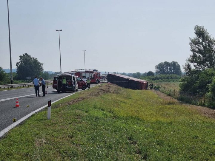 Први ФОТОГРАФИИ од несреќата во Хрватска