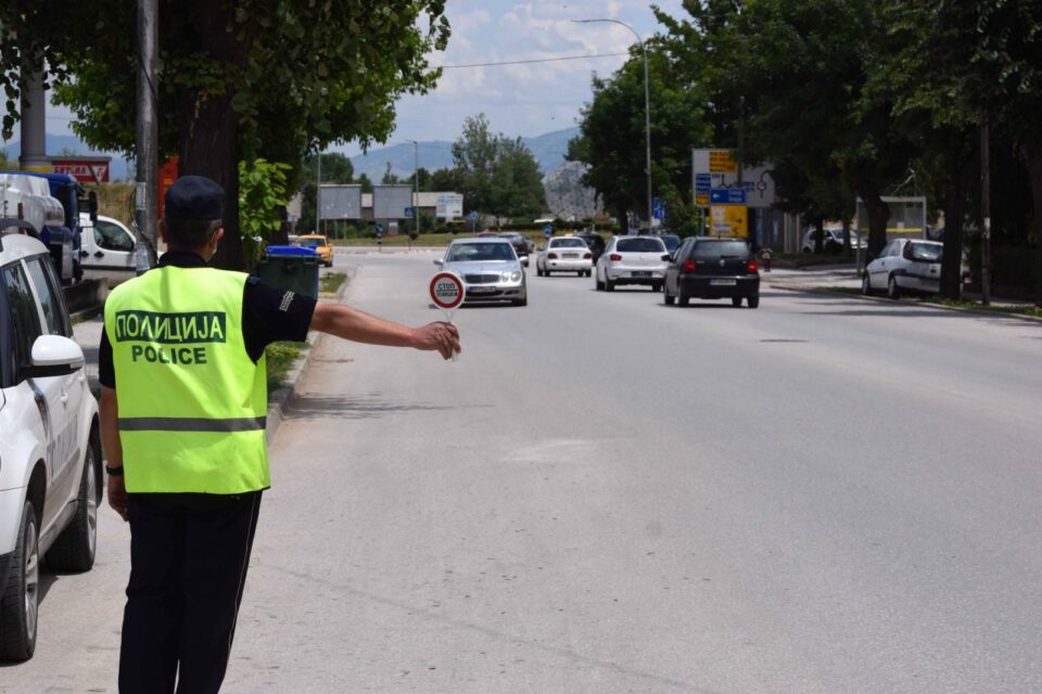 211 сообраќајни прекршоци во Скопје, 94 за брзо возење