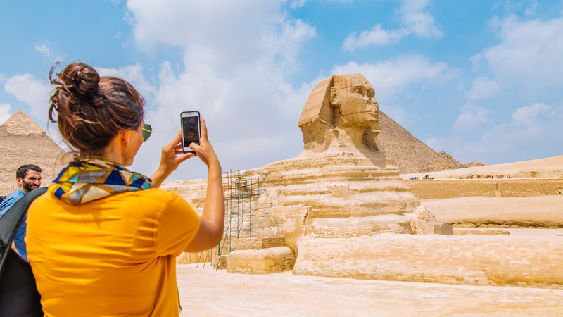 Египет ги олеснува рестриктивните мерки за туристите