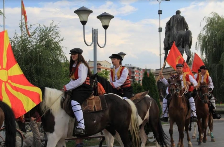 Во вторник стартува Илинденскиот марш: Ќе учествуваат 20 коњаници, меѓу нив и две девојчиња