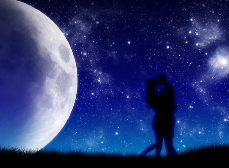 Вечерва млада месечина во девица: Еве што им носи на хороскопските знаци