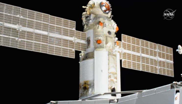 По 15 години одложување, рускиот научен модул „Наука“ стигна до Меѓународната вселенска станица