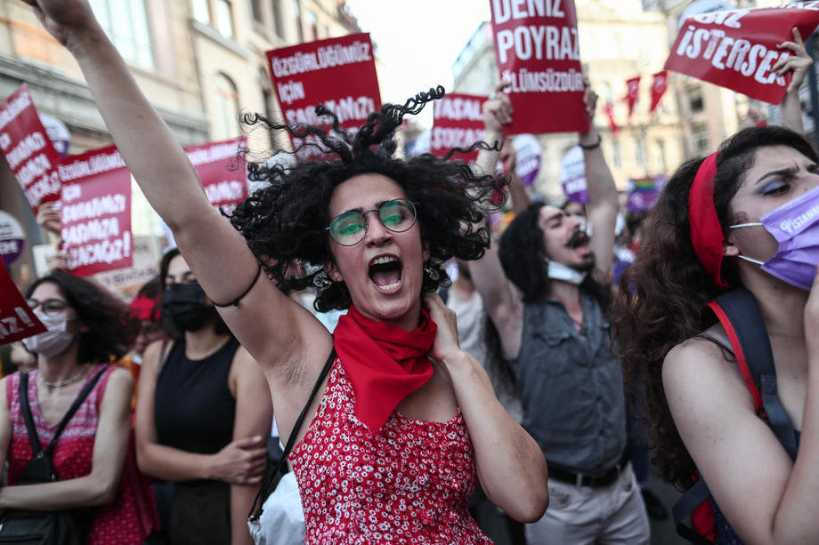 Протести во Турција по излегувањето на Акара од Истанбулската конвенција