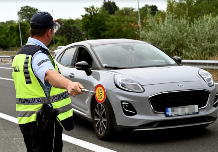 Во Скопје казнети 207 возачи, 41 за брзо возење