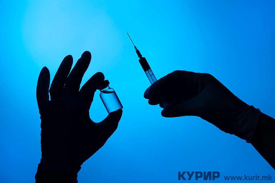 Во Грција почнува имунизација со прилагодените вакцини за новите подваријатни на Омикрон