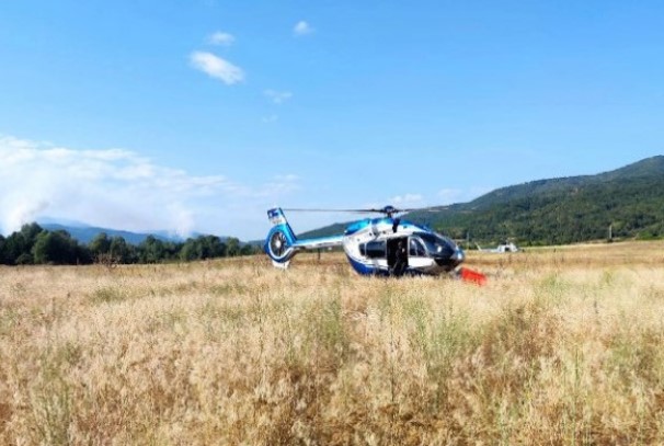 Србија испраќа во Грција 37 пожарникари со 13 возила и три хеликоптери
