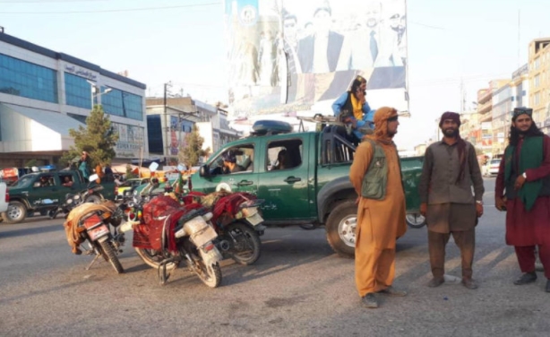 Талибанците забранија музика во автомобилите