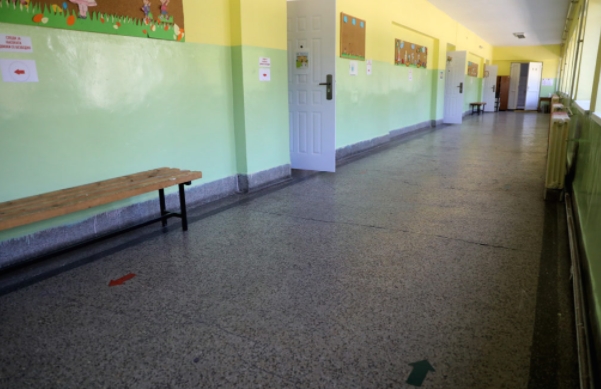 УНИЦЕФ и УСАИД донираат мобилни станици за миење раце во 15 училишта