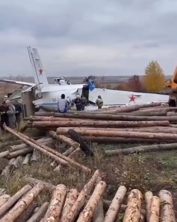 Морничава глетка од урнатиот авион: Во несреќата во Русија досега загинаа 19 лица, ова се најновите детали (ВИДЕО)