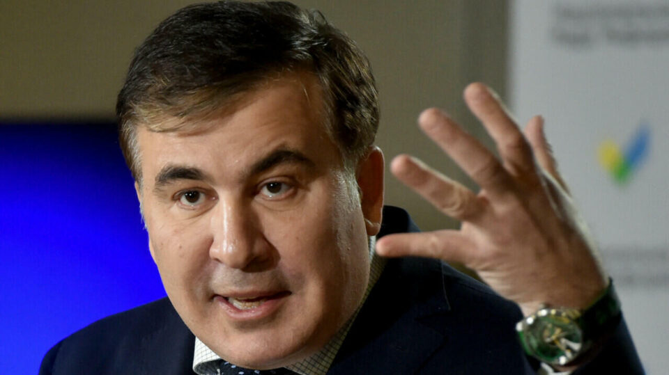 Саакашвили штрајкува со глад во притвор
