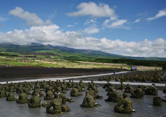 Јапонија одржува воени маневри во ек на регионалните тензии