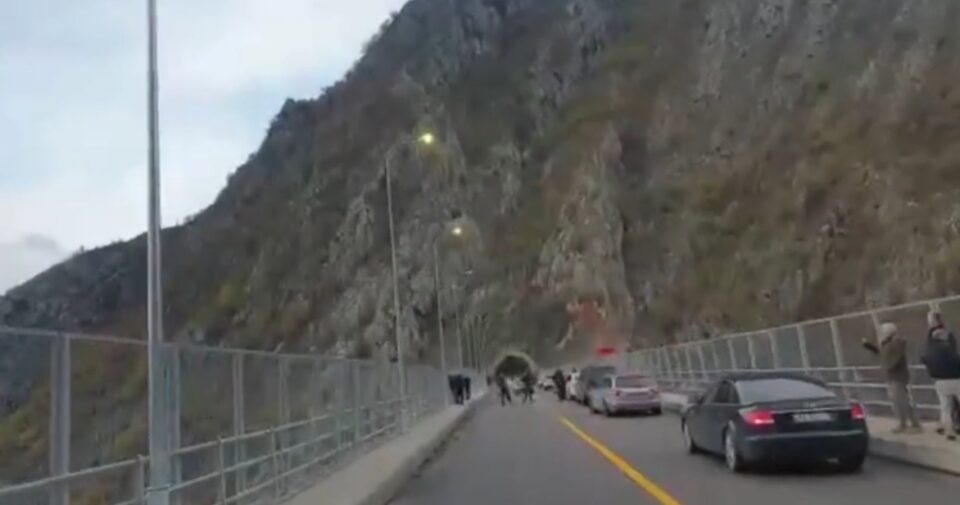 ВИДЕО: Албанија го пушти во употреба новиот автопат кон Македонија