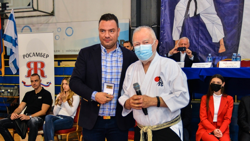 Дејан и Венцислав Недеви одликувани со највисоки признанија на ЕТКФ за придонес и развој на карате спортот во Европа