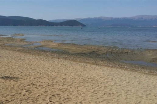 Повторно намален водостојот на Преспанското Езеро