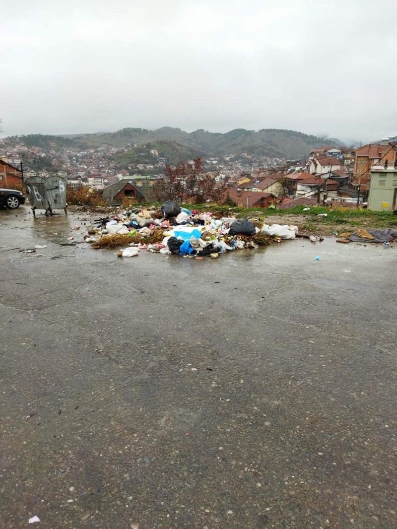 Во тек се акции за расчистување на комуналниот отпад и депониите во општина Кочани