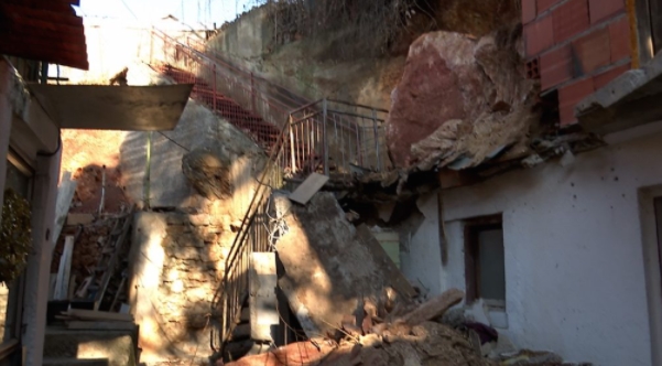 Одрон оштети куќа во кумановската населба Перо Чичо