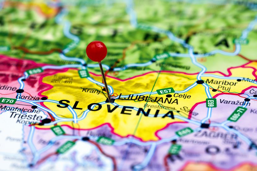 Од денеска важат нови правила за влез во Словенија: Ова се условите
