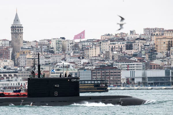 Турција блокира воени бродови од Босфор и Дарданели