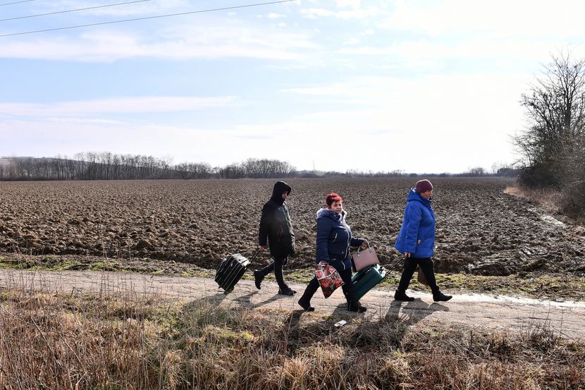 Околу три милиони лица избегале од Украина од почетокот на руската инвазија