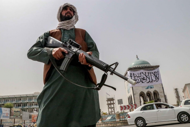 Талибанците ги повикаа Русија и Украина да ја решат кризата преку „дијалог и мирни средства“