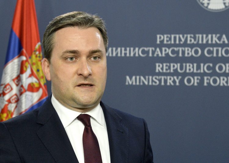 Шефот на српската дипломатија во официјална посета на Скопје