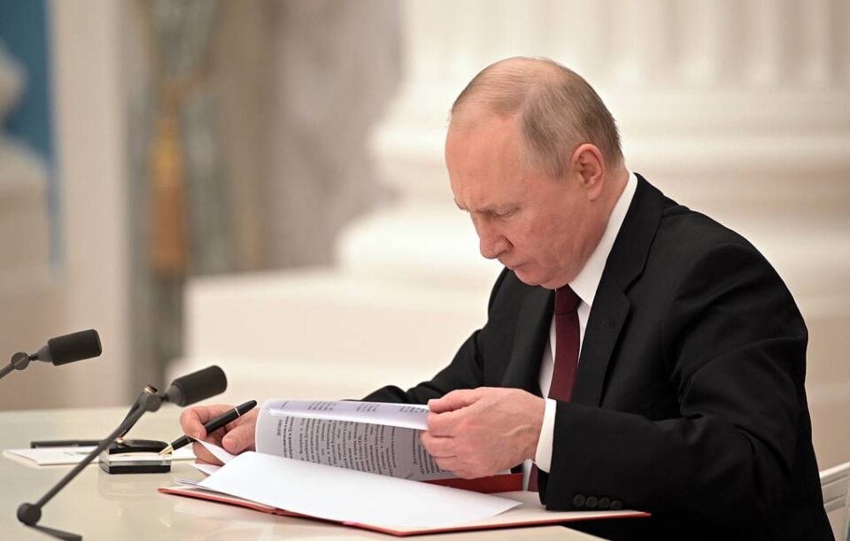 Путин потпиша нов указ за повик во војска