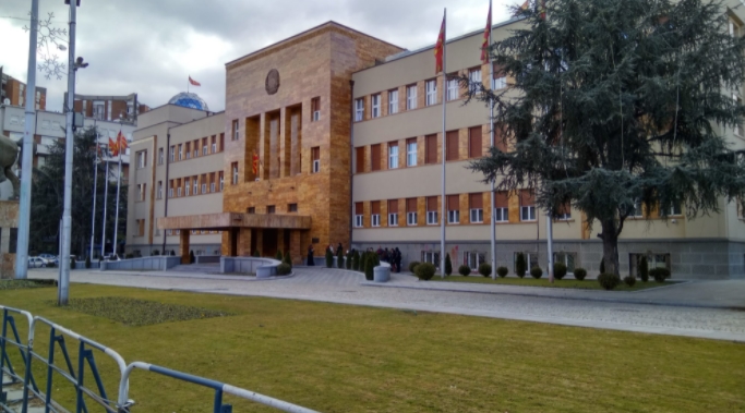 Синдикатот на УКИМ на преговори со Собранието за мирно решавање на спорот за колективниот договор