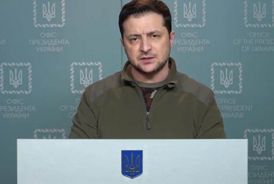 Зеленски: НАТО даде зелено светло за продолжување на бомбардирањето на украинските градови