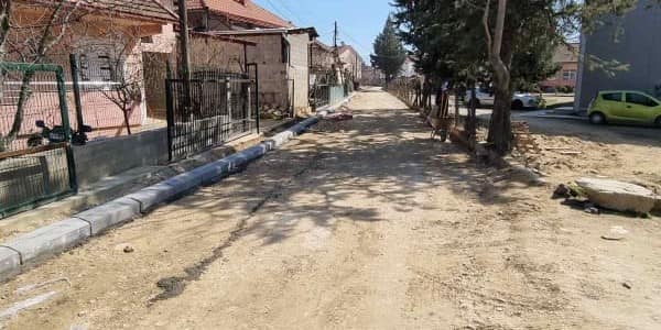 Андонов: Продолжува изградбата на улиците во населените места Градашорци и Василево