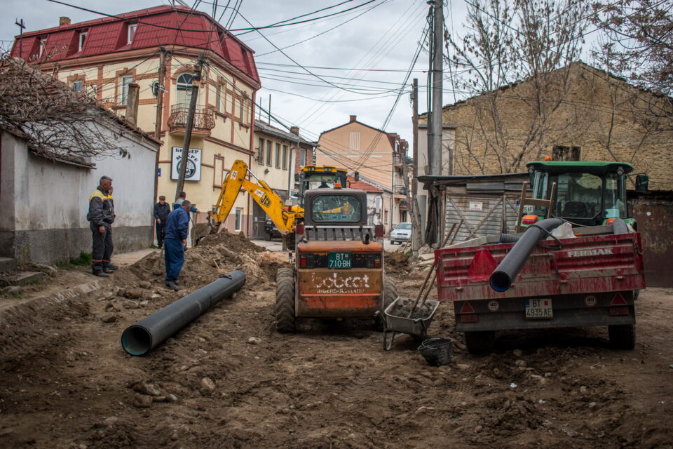Се реконструираат шест улици во Битола